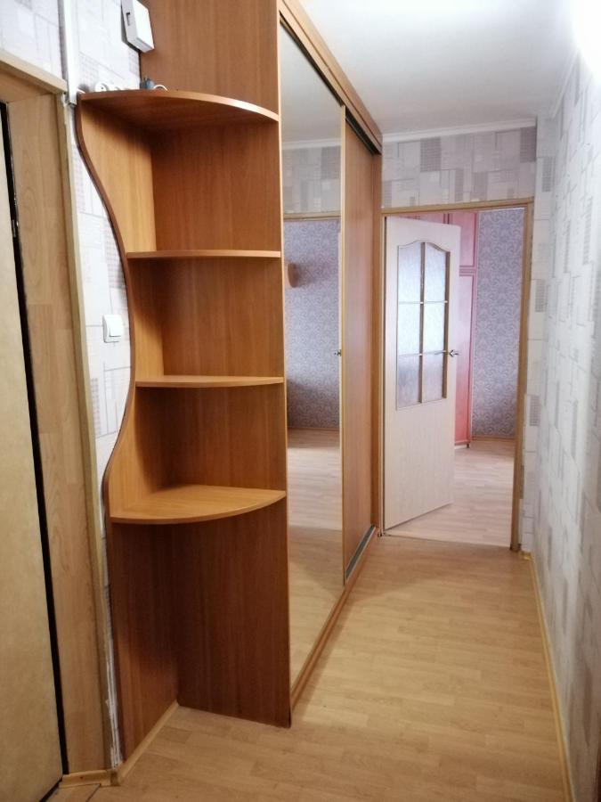 Патриарха Скрипника 7,Жд Вокзал, Ультрамарин Apartamento Kiev Exterior foto